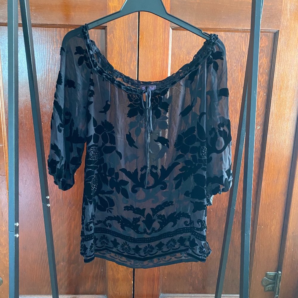 Hale Bob embroidered semi sheer burn out floral blouse length 24” Sz S